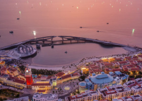 Thi công nội thất khách sạn Sunset Town cho môi trường biển